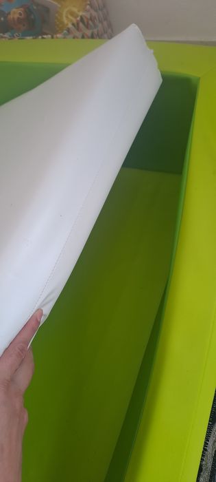 Cama Montessori verde c/colchão