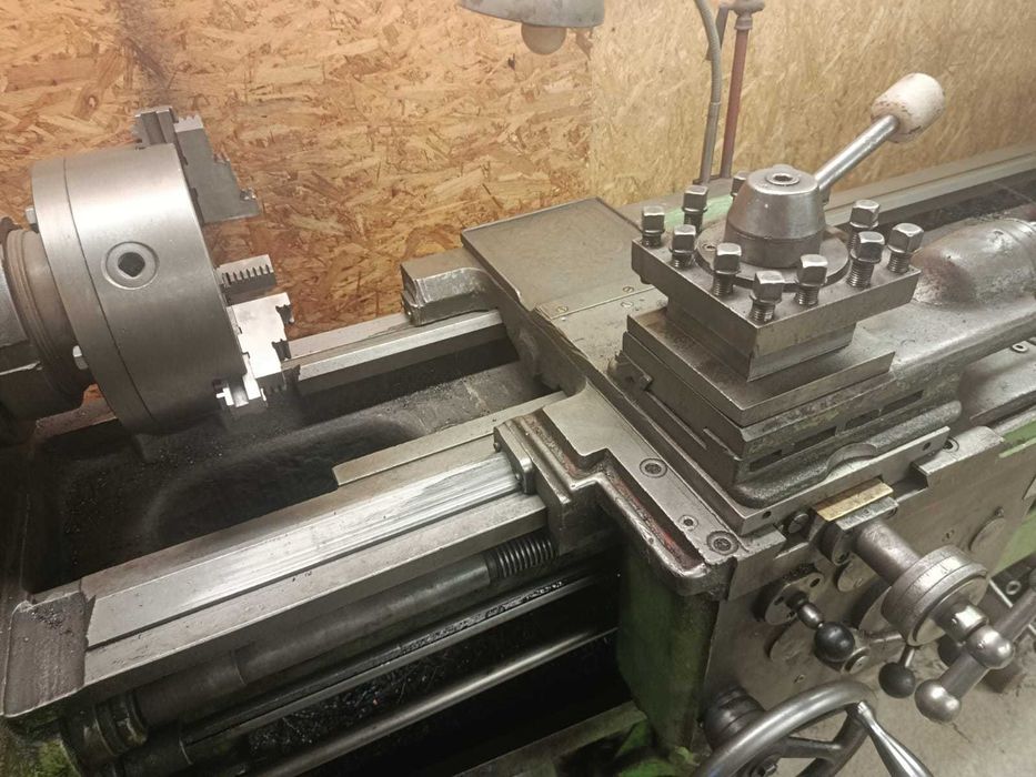 Tokarka uniwersalna TUC40 x 2000