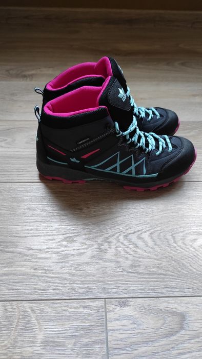 Демісизонні черевики lico 39 розміру