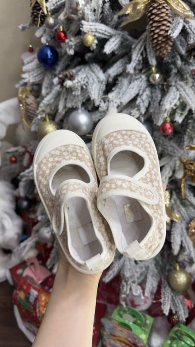 Капчики в садочок 27 розмір