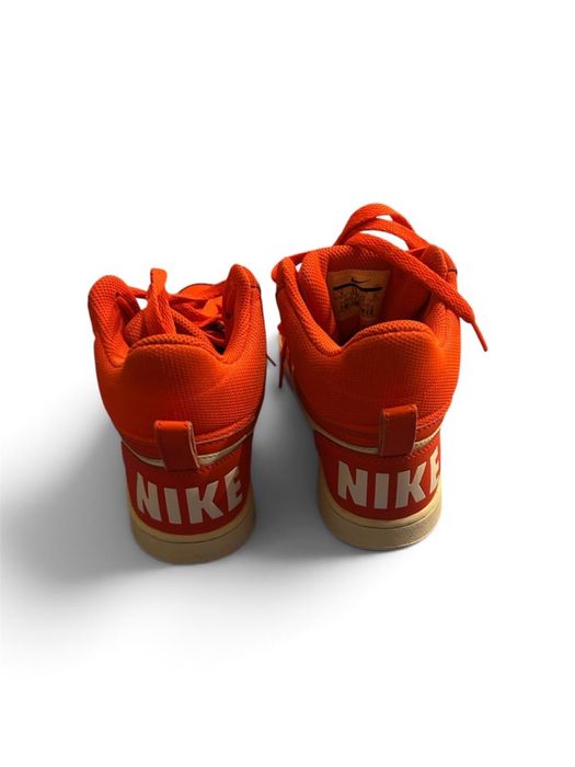 Кросівки  Nike оригінал червоного кольору