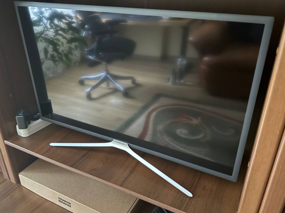 Телевізор Samsung UE32M5500AUXUA, діагональ 32