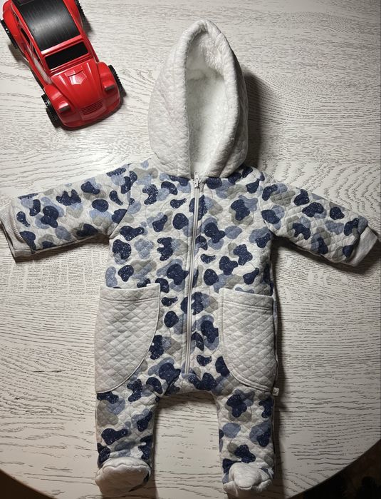 Продається теплий комбінезон 62 розмір