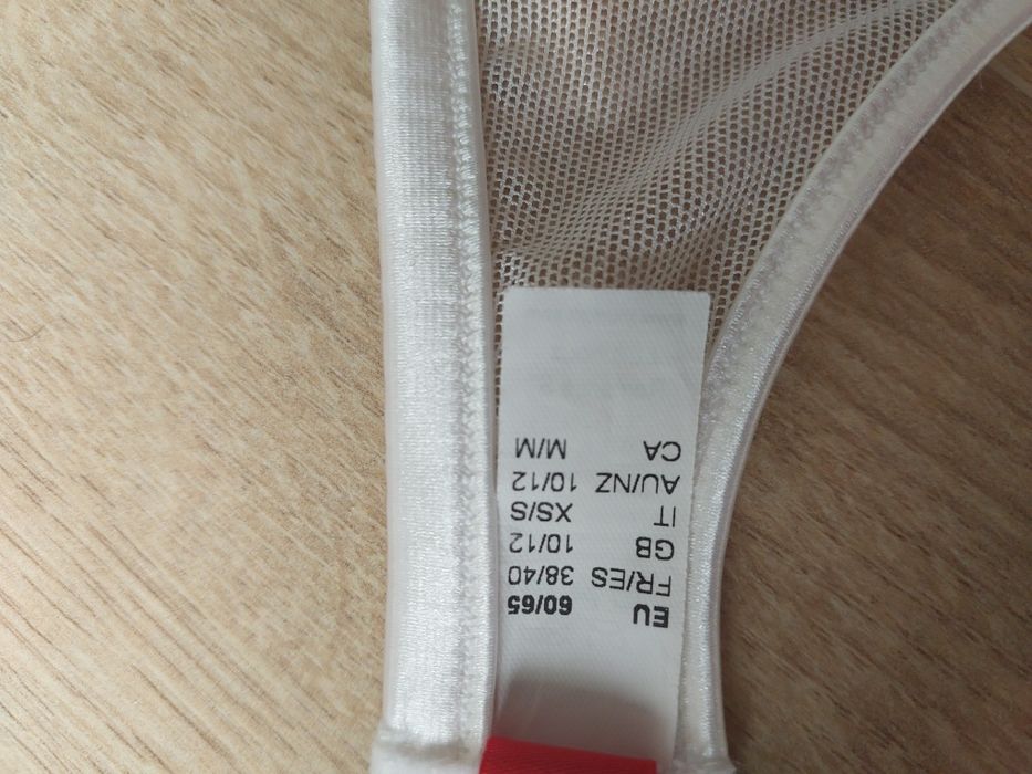 Pas do pończoch.