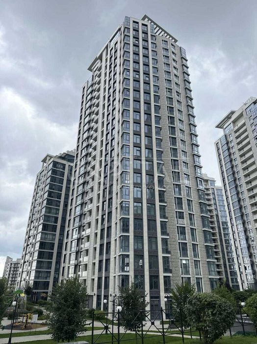 Продаж квартири, ЖК Новопечерські Липки, Драгомирова, Верхогляда