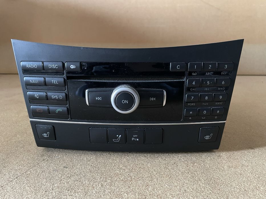 Radio Mercedes E klasa W212 CLS W218
