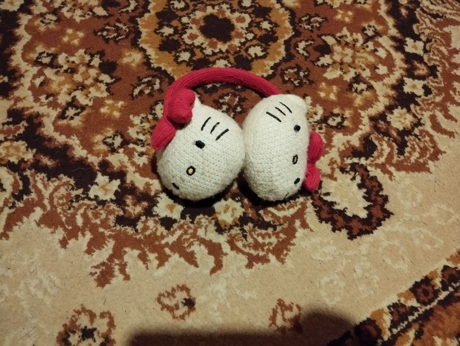 Nauszniki hello kitty
