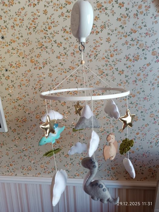 Мобіль дитячий в ліжечко