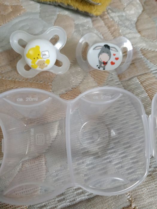 Пустушки в контейнері NUK mam 0-6 міс, 2 шт