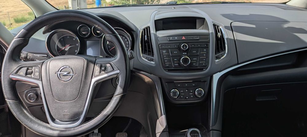Opel Zafira, 7 lugares, 2.0 cdti diesel