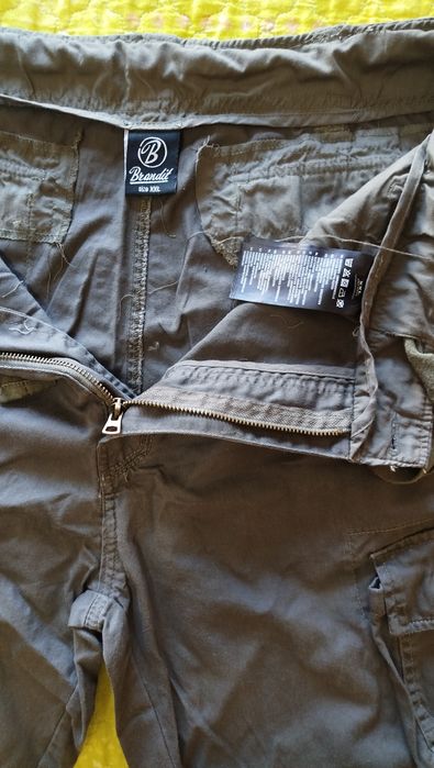 Calções bermudas de homem