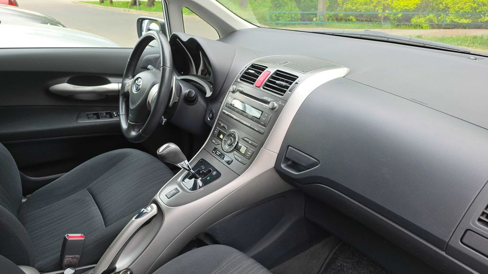 Toyota Auris 1.6 Nowy siłownik skrzyni biegów