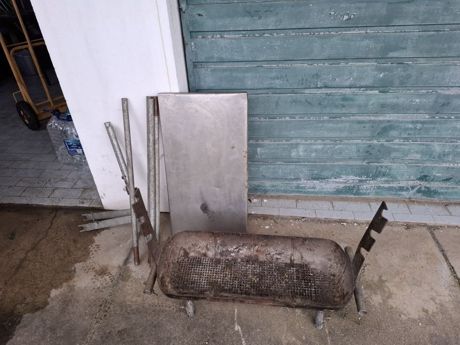 Fogareiro  para grelhados ou pernil