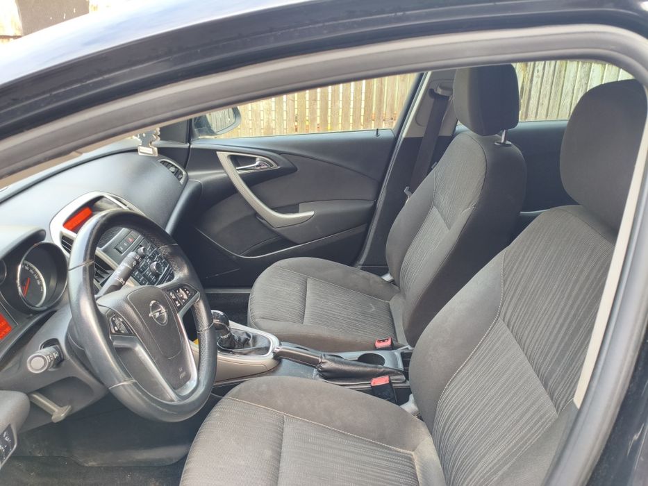 Astra J 2011 1.7CDTI