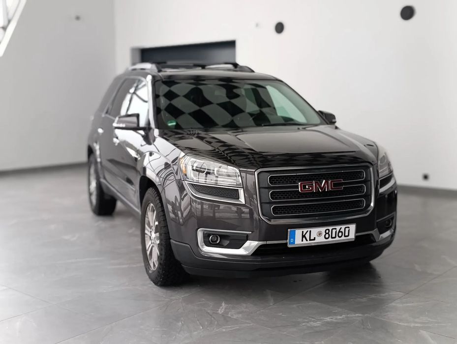GMC Acadia
