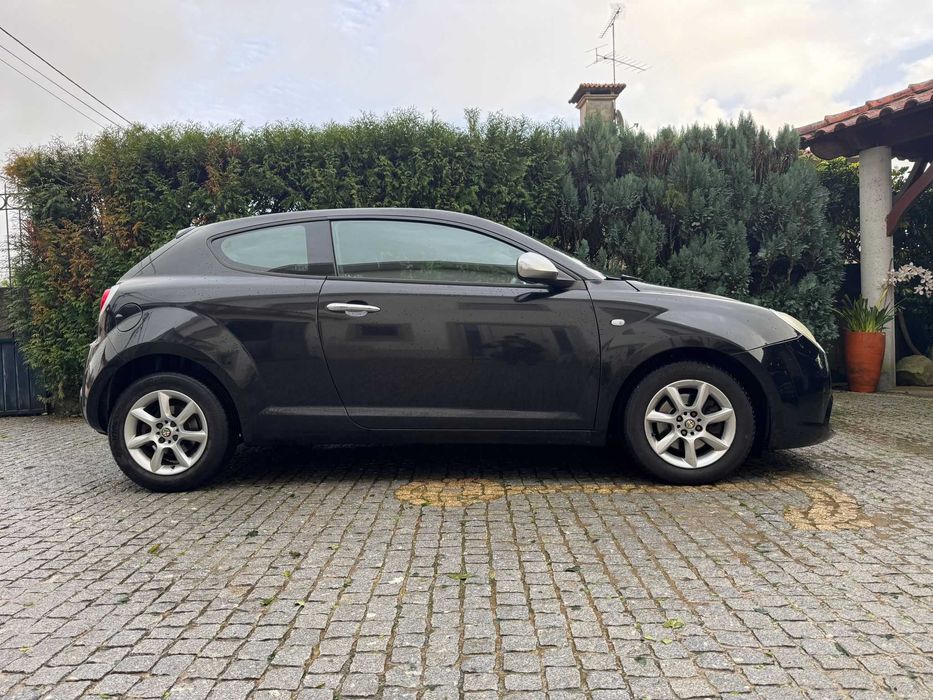 Alfa Romeo MiTo 1.3 JTD Distinctive