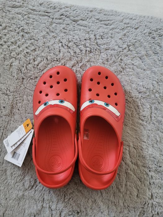 Czerwone nowe Klapki