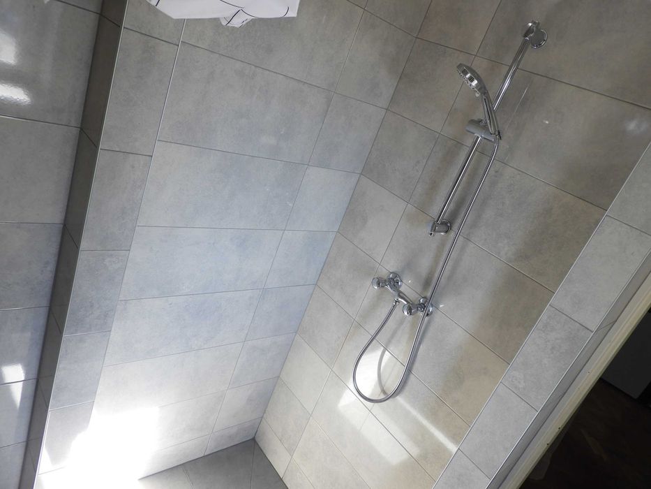 Noclegi  i pokoje pracownicze