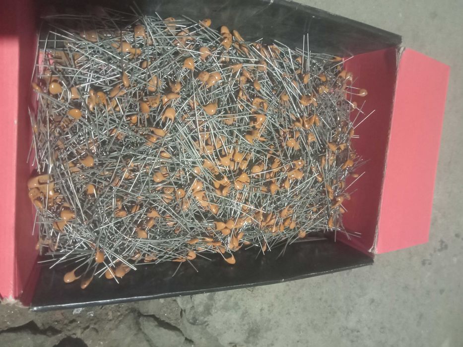 Продам конденсатори СССР