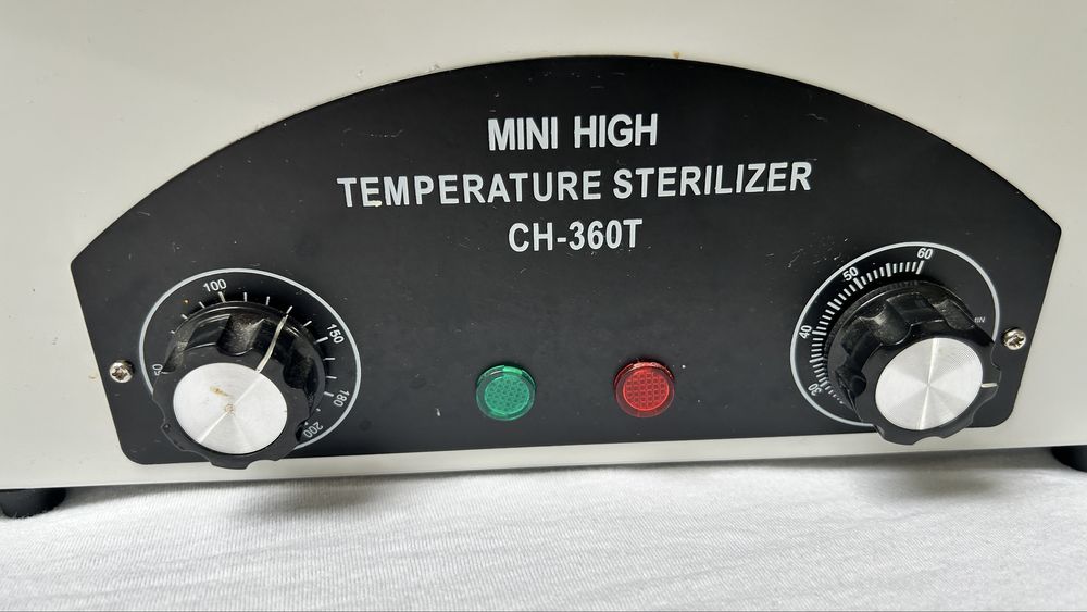 Sterylizator gorącym powietrzem