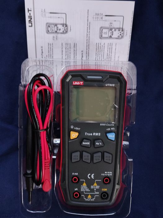 Прилад UNI-T UT 204+