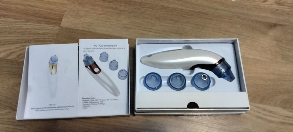 Вакуумний очищувач шкіри KN-118