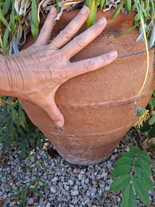 Potes em barro antigo - 40 cm de altura - 2 potes