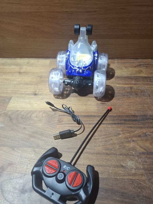 NOWE Auto Akrobatyczne R/C Super Flip 360° Świecące Kółka!