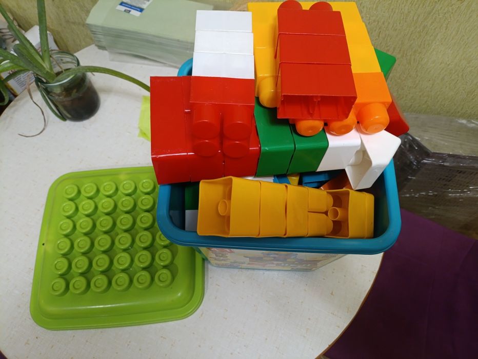 Конструктор chicco