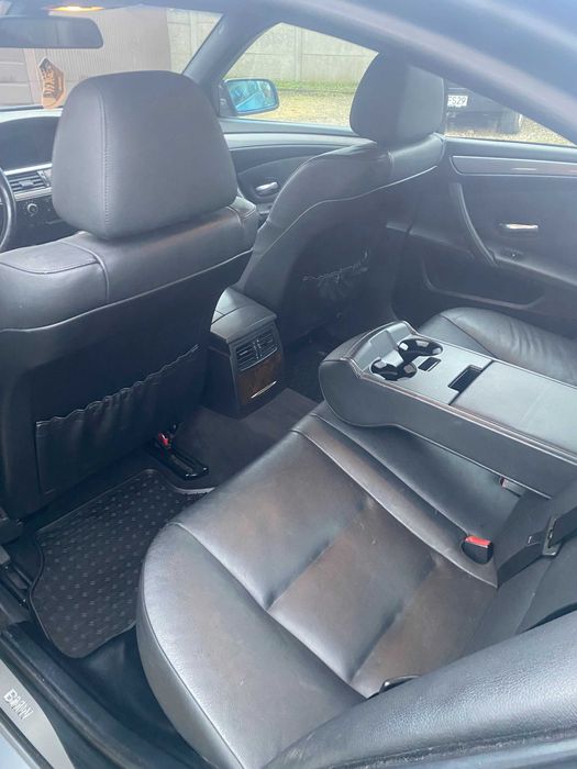 BMW E60 545i V8 333km / prywatny właściciel / mpakiet / długi opis