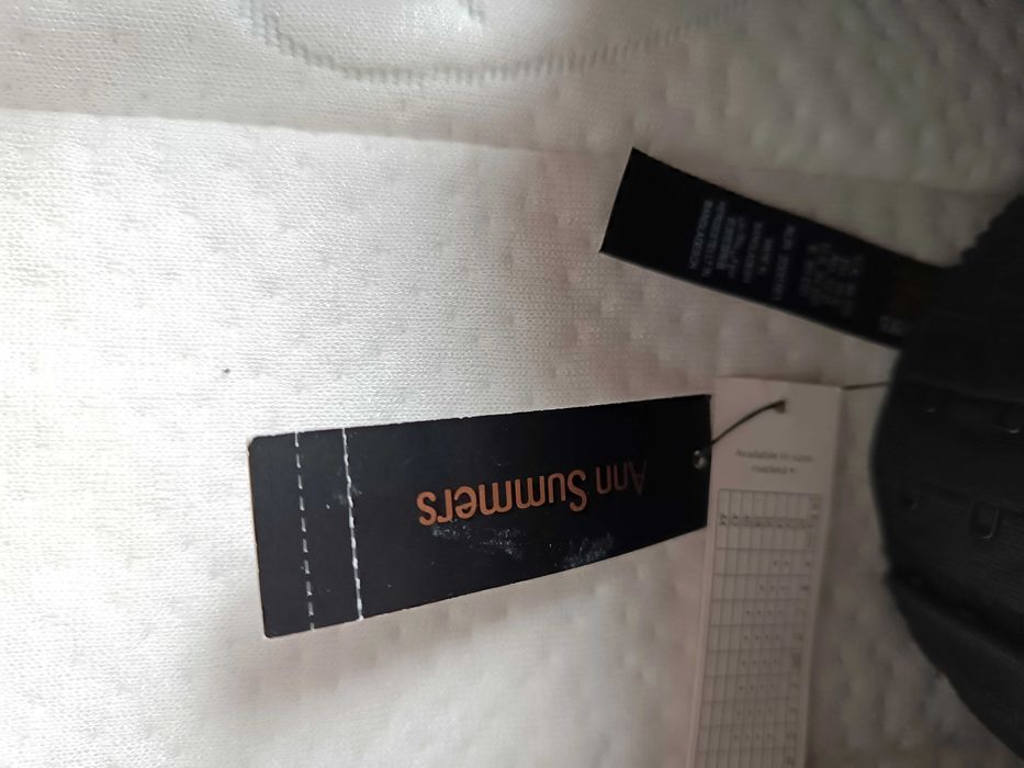 Biustonosz 75 E Ann Summers