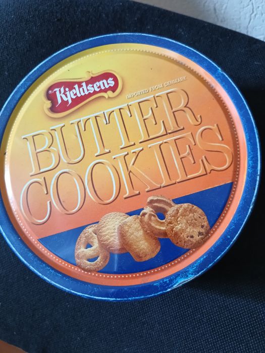 Коробка жестяная