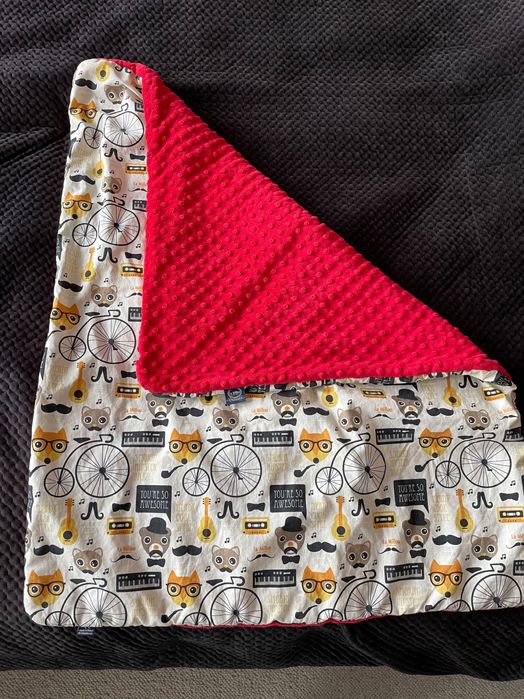 La Millou kocyk średniaka hipsterem czerwony