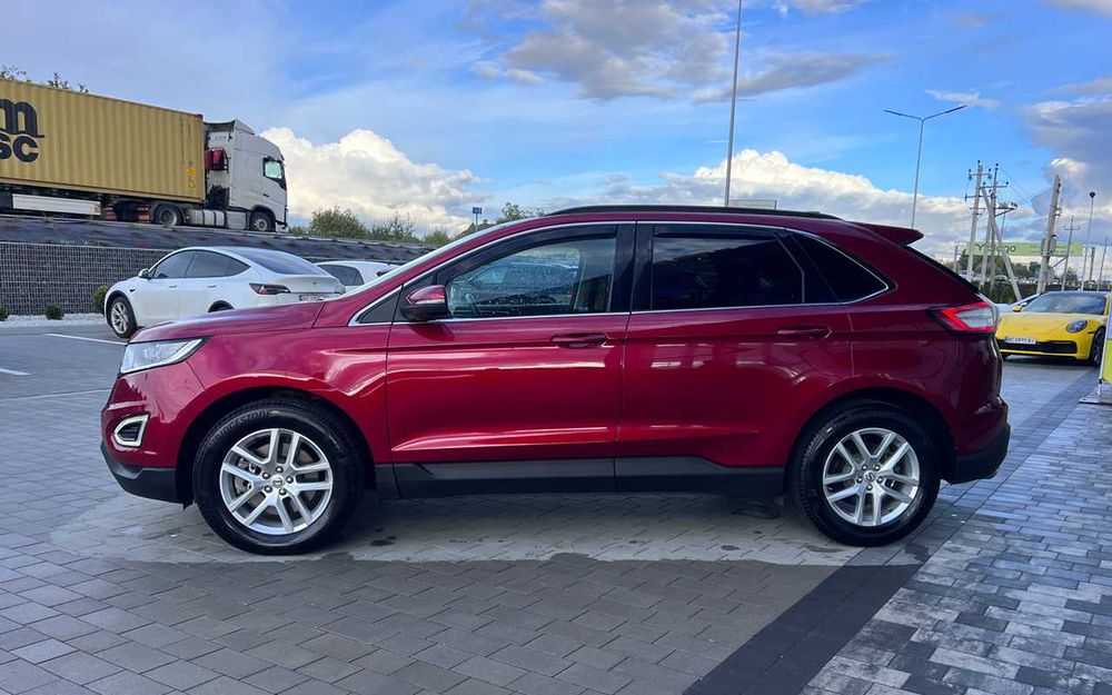 Ford Edge 2015 року