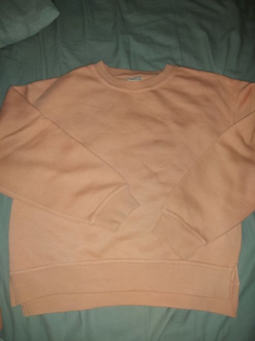 Bluza ZARA kolor brzoskwiniowy wiek 11-12 lat, rozmiar 152