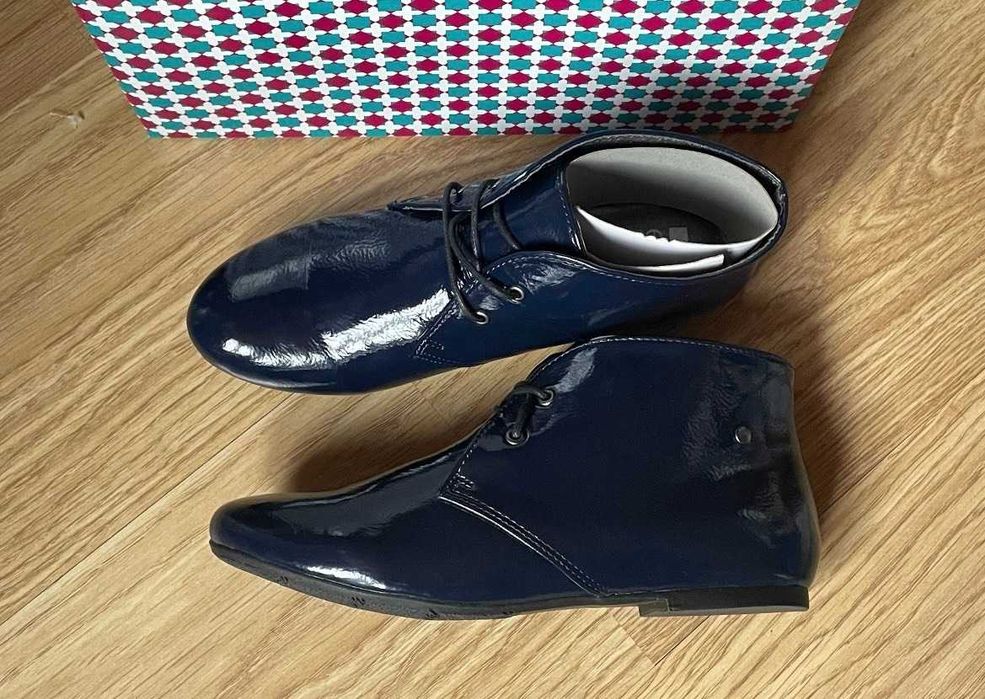EVEN&ODD buty damskie r. 37 - 24 cm granatowe botki lakierki