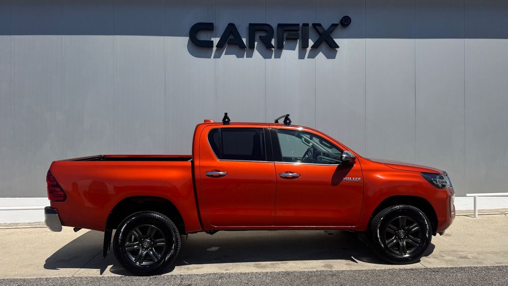 Toyota Hilux 2.4 D-4D 4WD Tracker