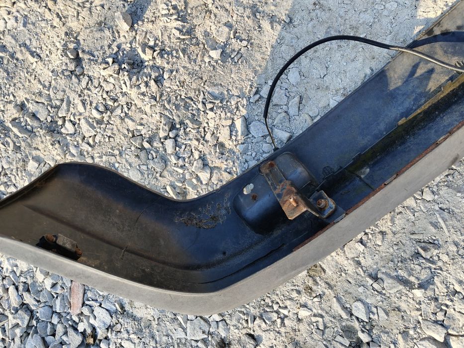 Zderzak fiat 126p Maluch tył