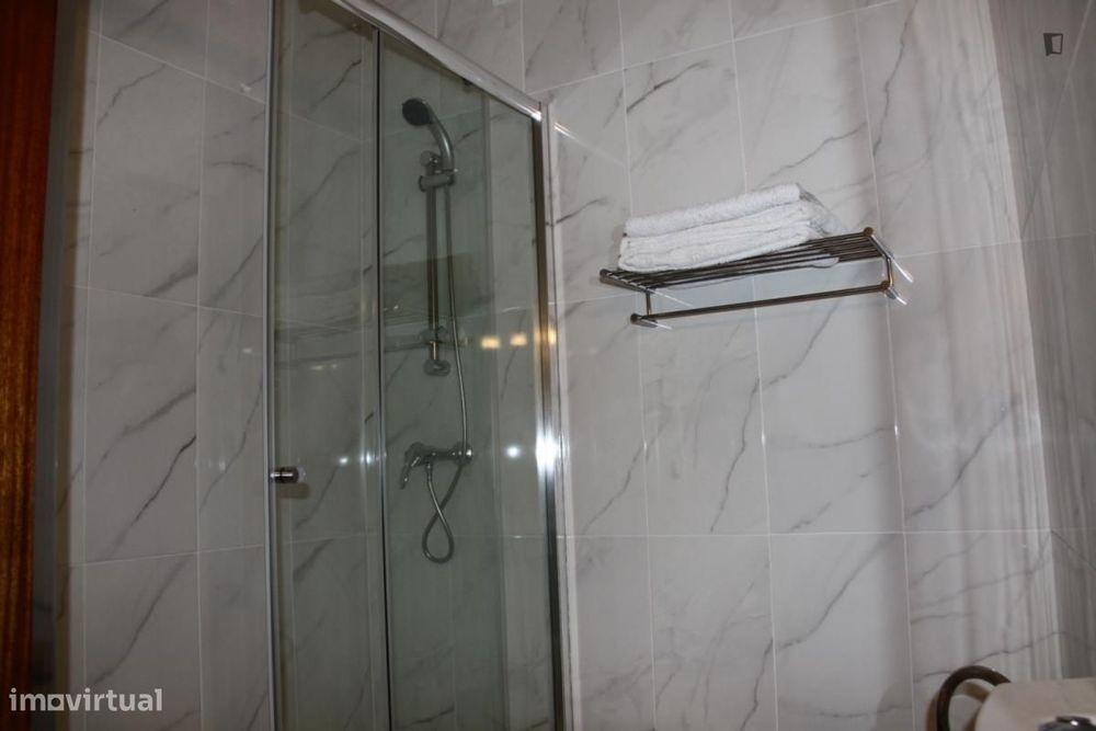 Apartamento com 1 quartos - localizado em Ramalde Porto