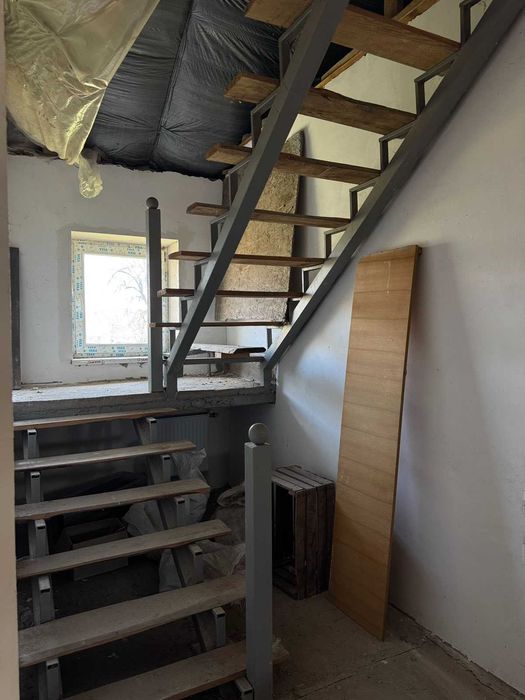 (5) Продам будинок в Щітках 9081