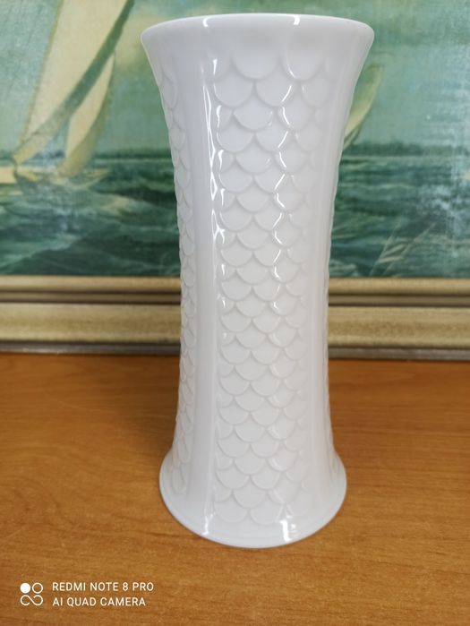 Elegancki wazon porcelanowy Royal Bavaria – biała porcelana