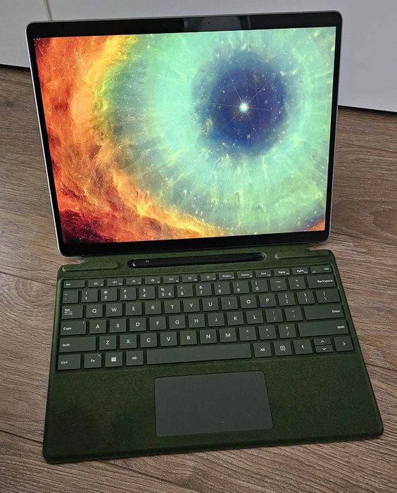 Microsoft Surface Pro 9 i5/8GB/1T/Win11 + klawiatura + rysik
