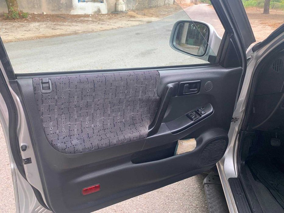 Opel Frontera — fotografia 10