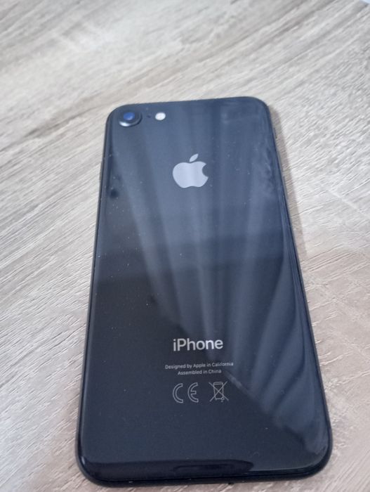 iPhone 8 stan bdb