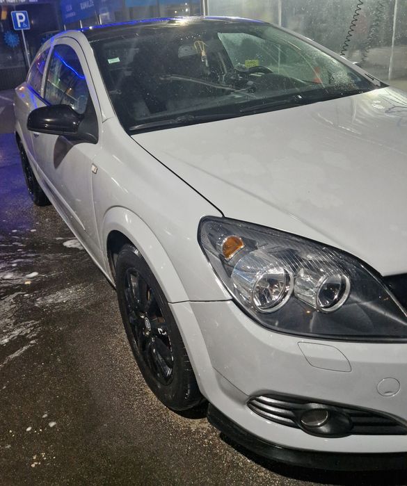 Opel astra 1.3 GTC