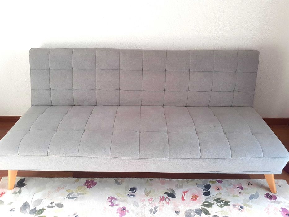 Sofá cama cinzento