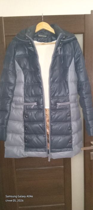 Зимова куртка  б/у