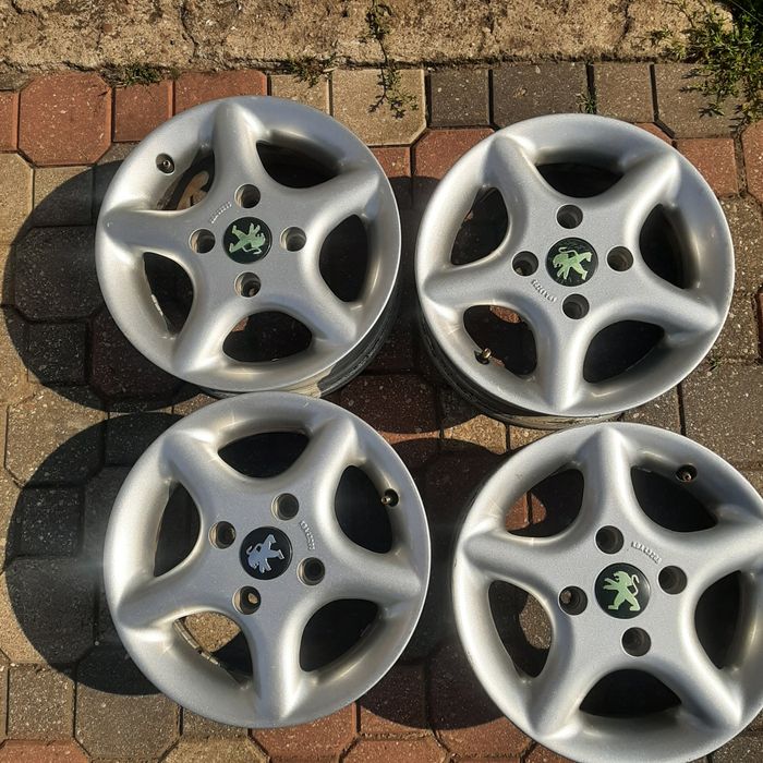 Felgi Aluminiowe R13 4x108 5.5J ET 38