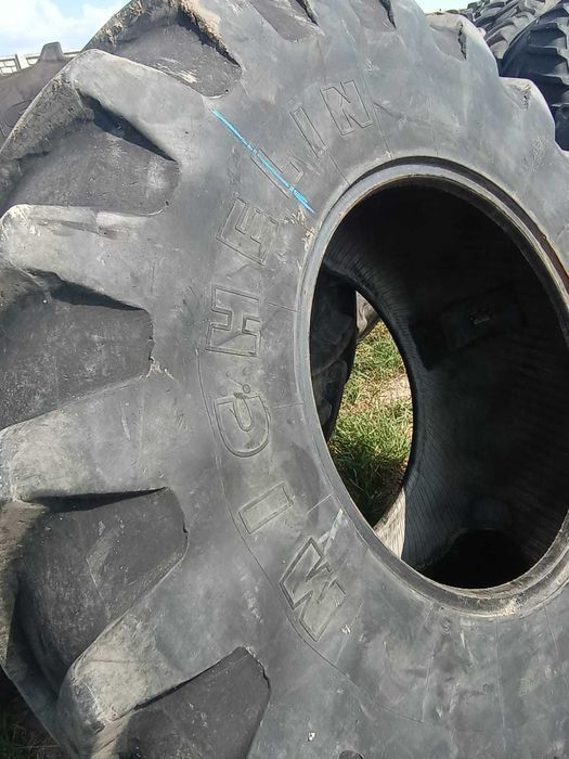 Opona rolnicza 620/75R30 Michelin kombajn Claas john Deere Case Cat