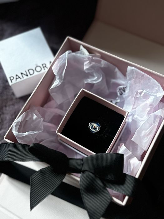 Браслет від  „Pandora“